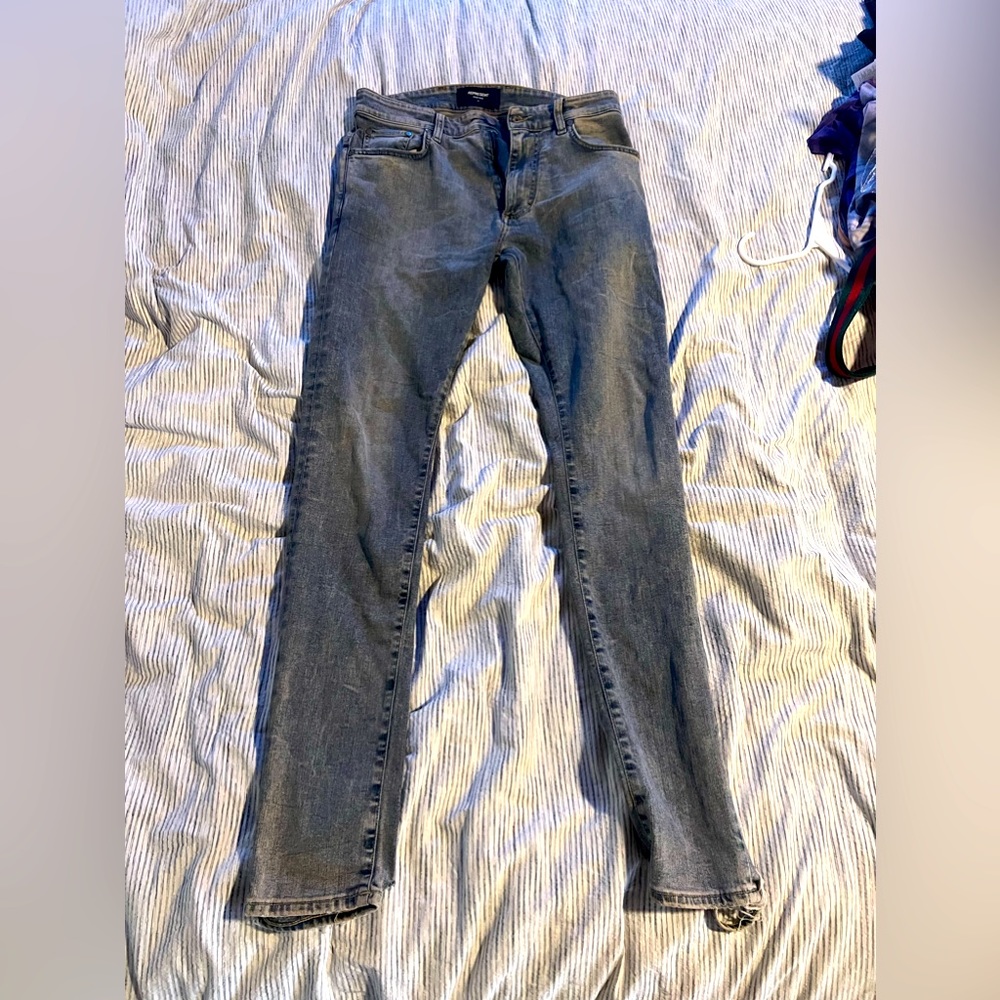 Represent Men’s Acid Wash Light Blue Skinny Jean Size 32